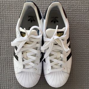 Adidas Superstar